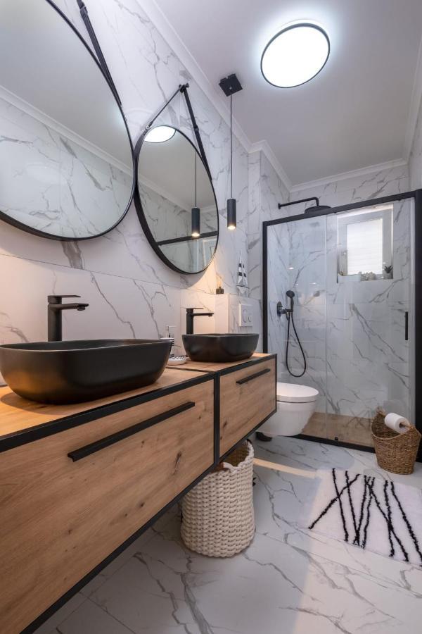 Blue Ivy Apartment Млини Екстериор снимка