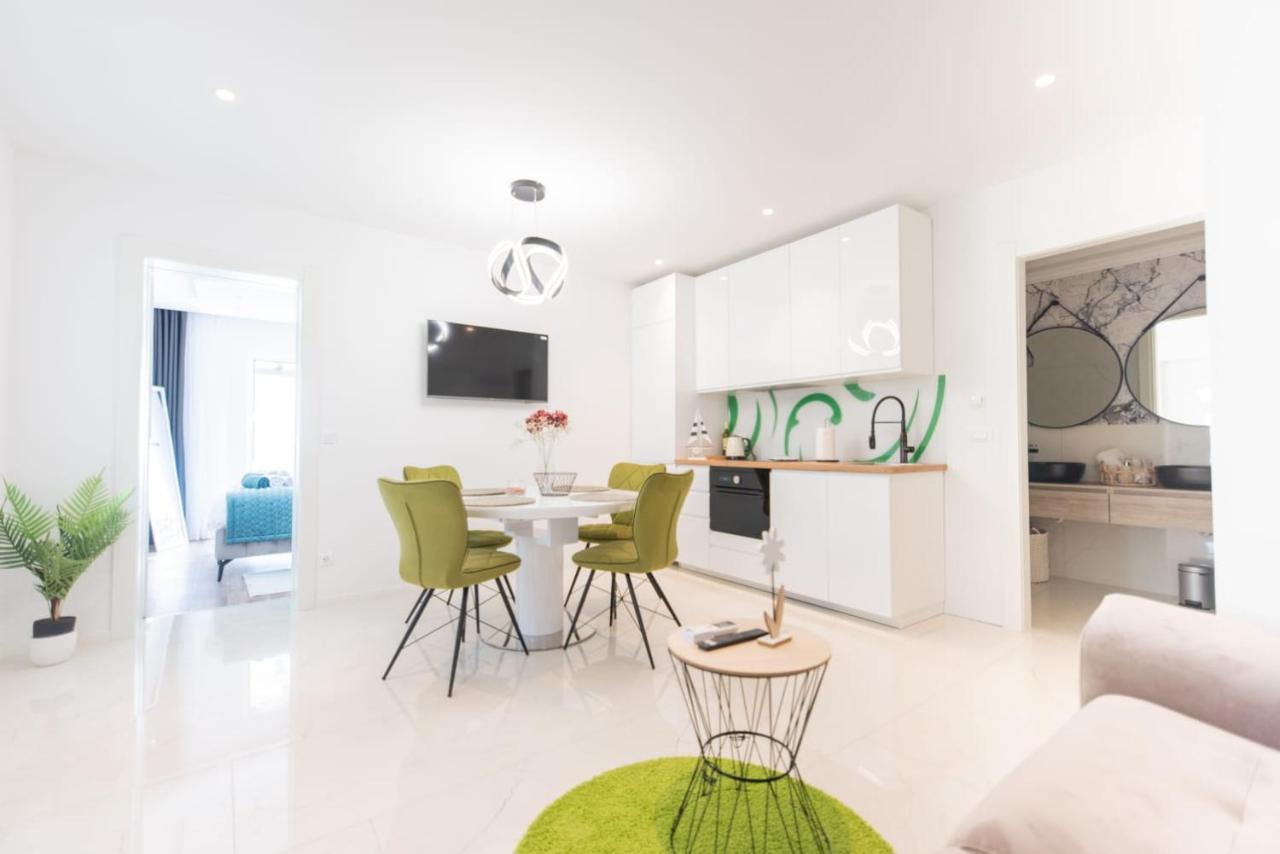 Blue Ivy Apartment Млини Екстериор снимка